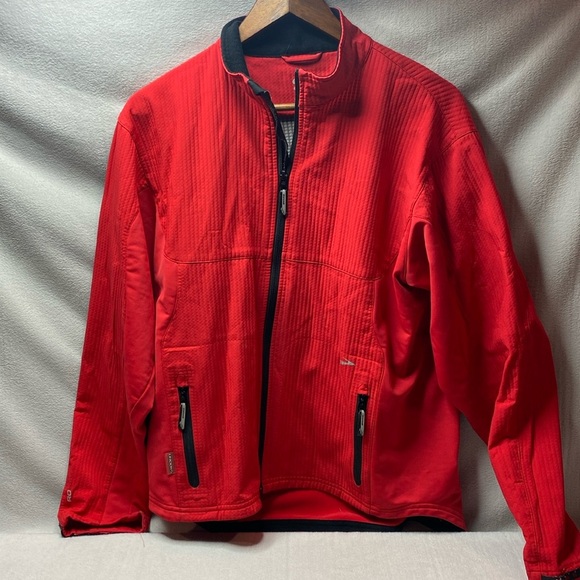 Brooks red full zip lightweight jacket size medium - Picture 1 of 6
